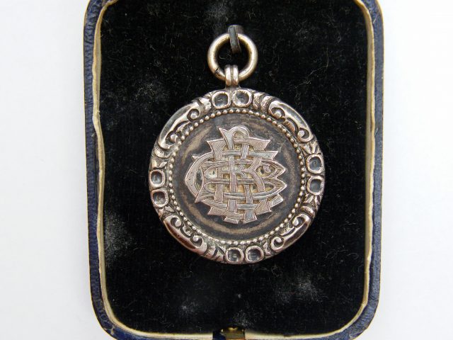 Front of 1895 time trial medal